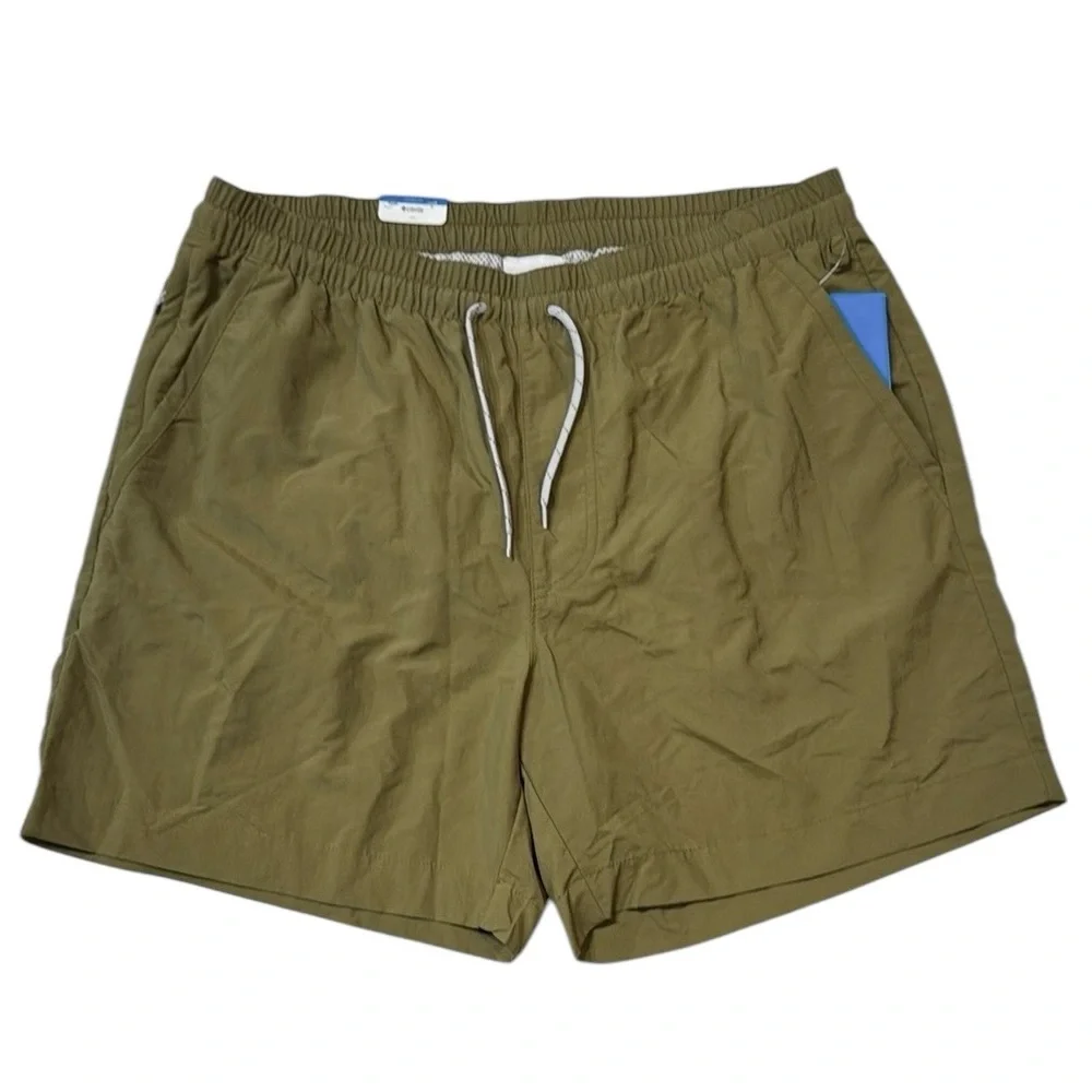 Columbia Hybrid Shorts